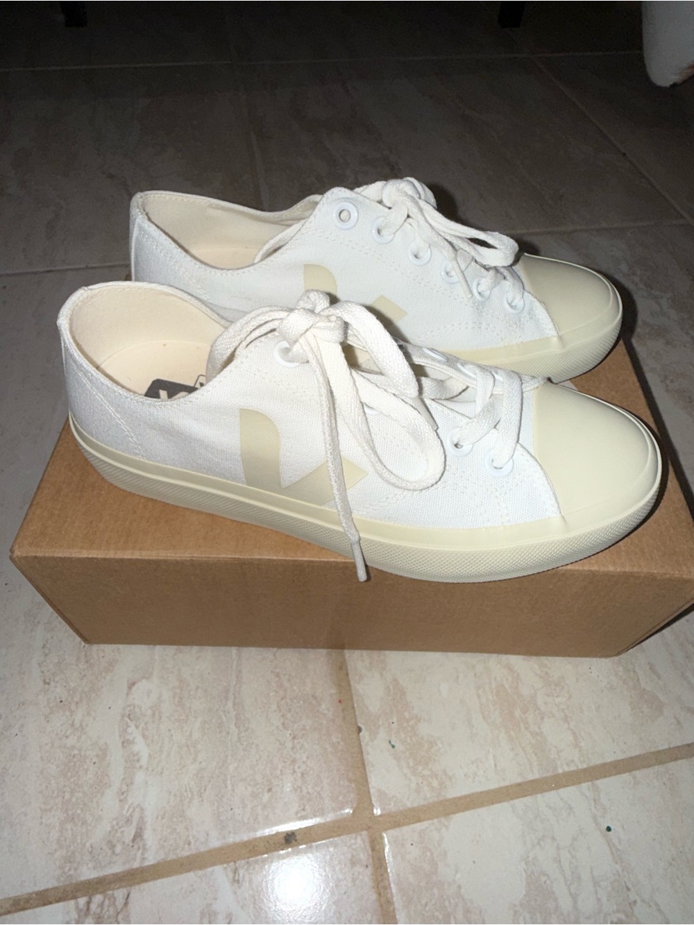 Veja Low-Top Canvas Sneakers in White and Cream - Picture 3 of 8